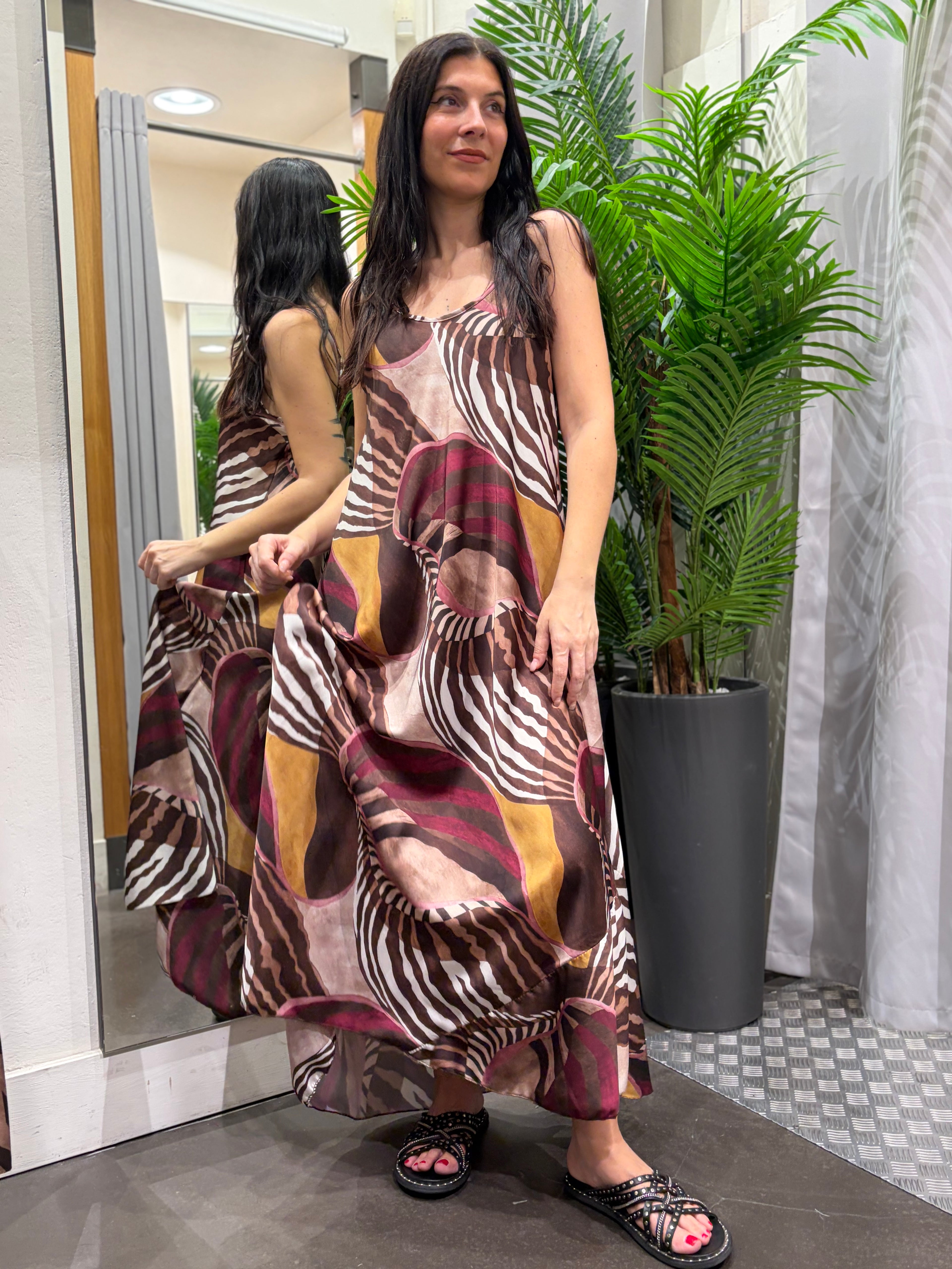 ABITO LOREN