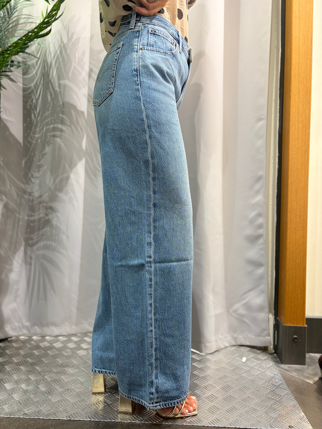 LEVIS CINCH WIDE LEG