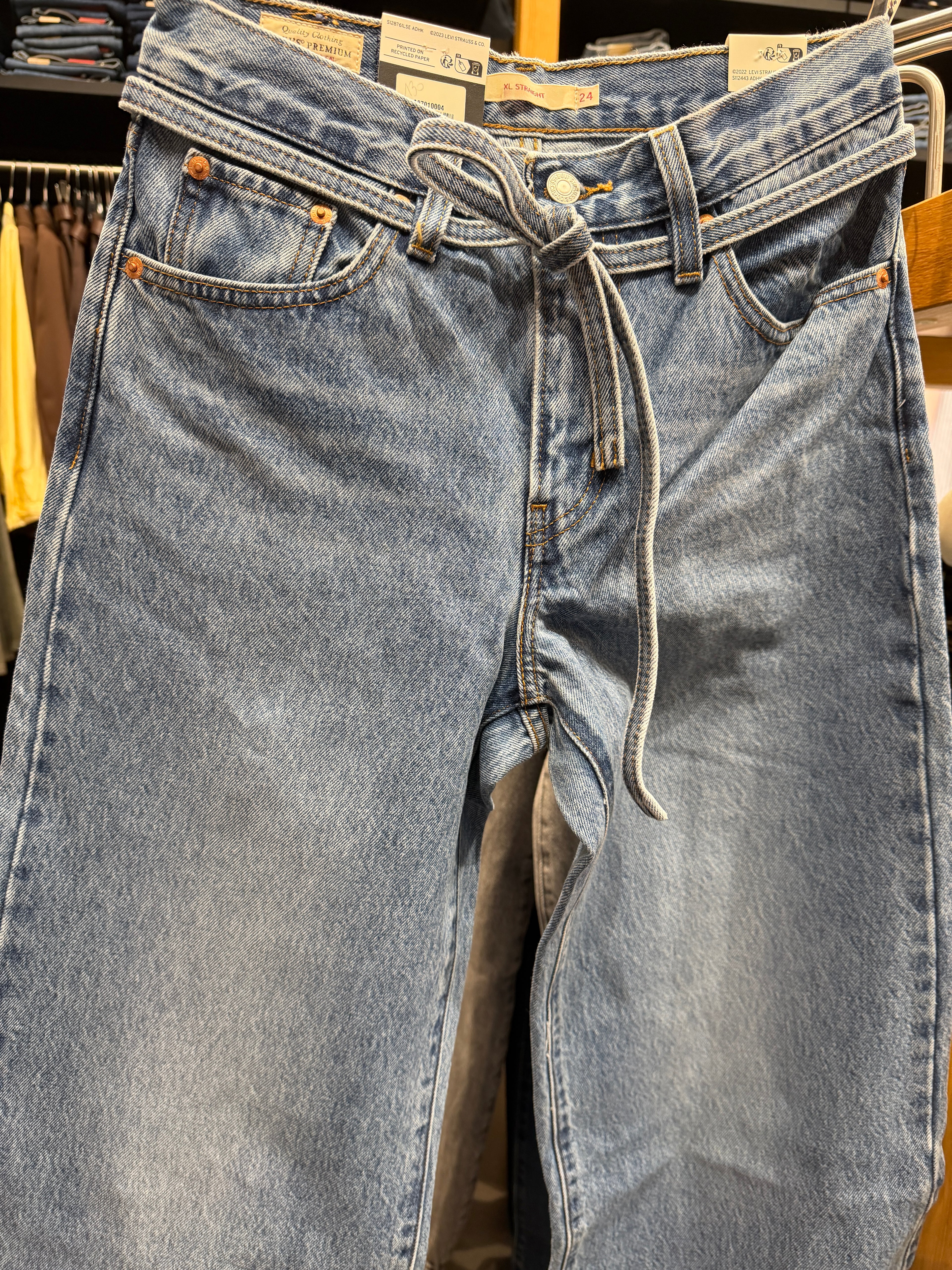 JEANS LEVIS XL STRAIGHT